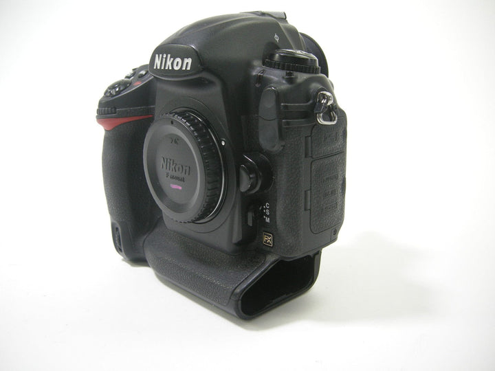 Nikon D3 12.0mp Digital SLR Body Only S/C 107,696 Digital Cameras - Digital SLR Cameras Nikon 2064949