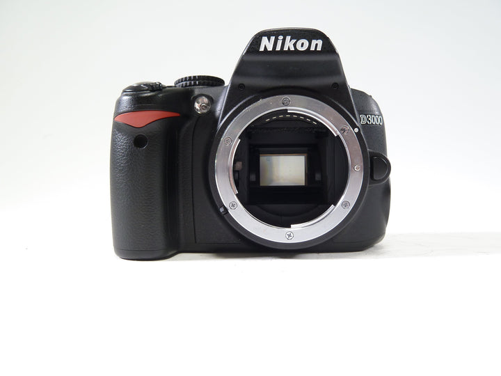 Nikon D3000 Body Shutter Count 4053 Digital Cameras - Digital SLR Cameras Nikon 3152678