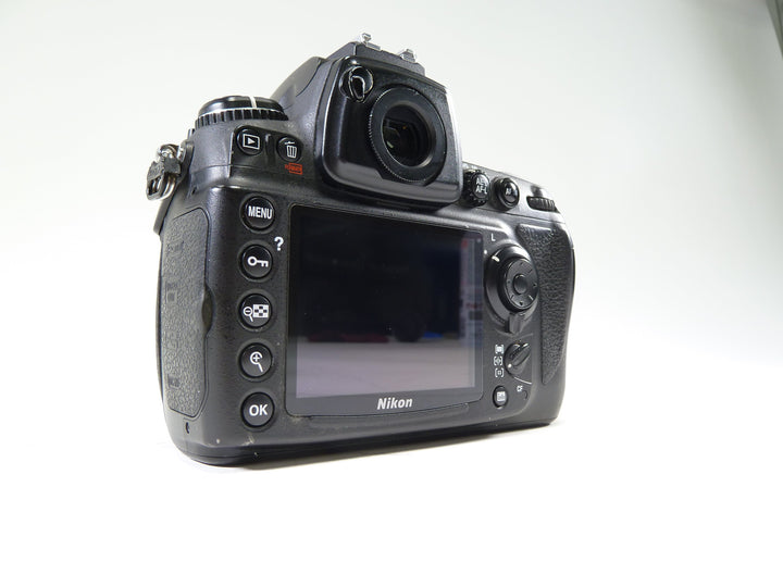 Nikon D700 Body Shutter Count 50828 Digital Cameras - Digital SLR Cameras Nikon 2186456