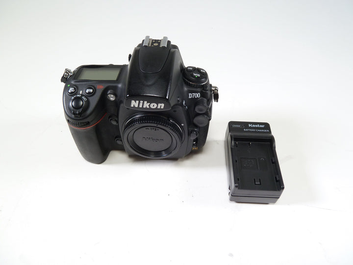 Nikon D700 Body Shutter Count 50828 Digital Cameras - Digital SLR Cameras Nikon 2186456