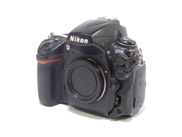 Nikon D700 DSLR 12.1MP Camera Body Only SC#223498 - AS IS Digital Cameras - Digital SLR Cameras Nikon 2296426