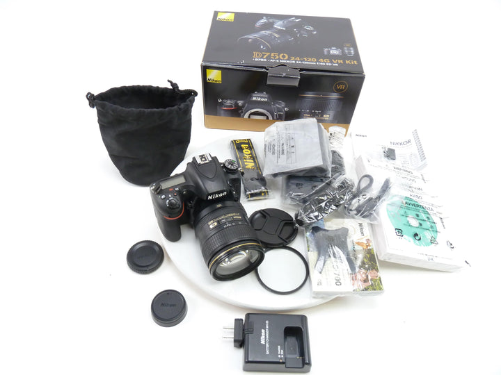 Nikon D750 Kit with 24-120MM F4G VR Lens, shutter count 85,449 