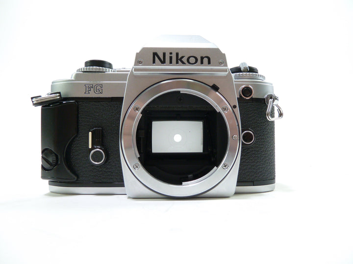 Nikon FG Chrome 35mm SLR film camera with a 50mm f/1.8 lens 35mm Film Cameras - 35mm SLR Cameras Nikon 9005900