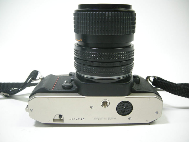 Nikon FM10 35mm SLR w/Nikkor Zoom 35-70mm f3.5-4.8 35mm Film Cameras - 35mm SLR Cameras - 35mm SLR Student Cameras Nikon 2547507