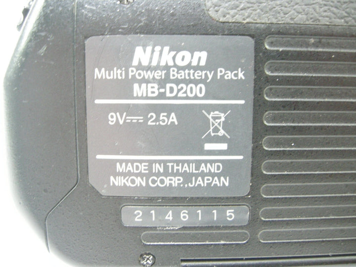 Nikon MB-200 Multi Power Battery pack Grips, Brackets and Winders Nikon 2146115