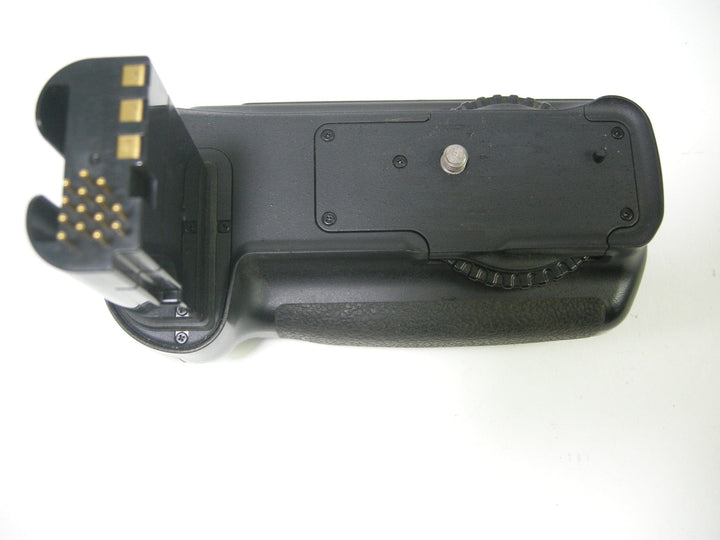 Nikon MB-200 Multi Power Battery pack Grips, Brackets and Winders Nikon 2146115