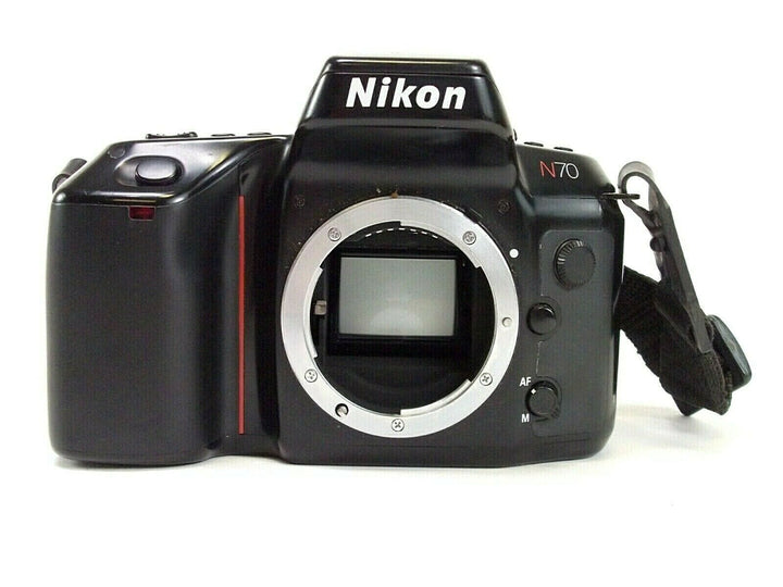 Nikon N70 35mm SLR Film Camera FAULTY APERTURE DIAL - Parts Only AS-IS 35mm Film Cameras - 35mm SLR Cameras Nikon 2404801C