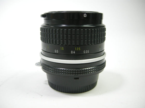 Nikon Nikkor 24mm f2.8 AIS Mount Lens in EC Lenses - Small Format - Nikon F Mount Lenses Manual Focus Nikon 562344