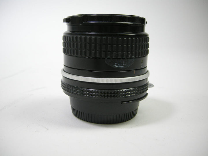 Nikon Nikkor 24mm f2.8 AIS Mount Lens in EC Lenses - Small Format - Nikon F Mount Lenses Manual Focus Nikon 562344