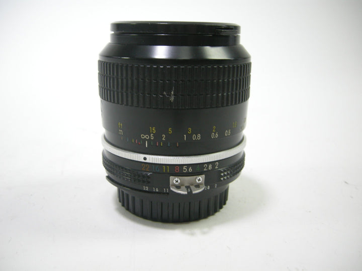 Nikon Nikkor 28mm f2 lens Lenses - Small Format - Nikon F Mount Lenses Manual Focus Nikon 344820