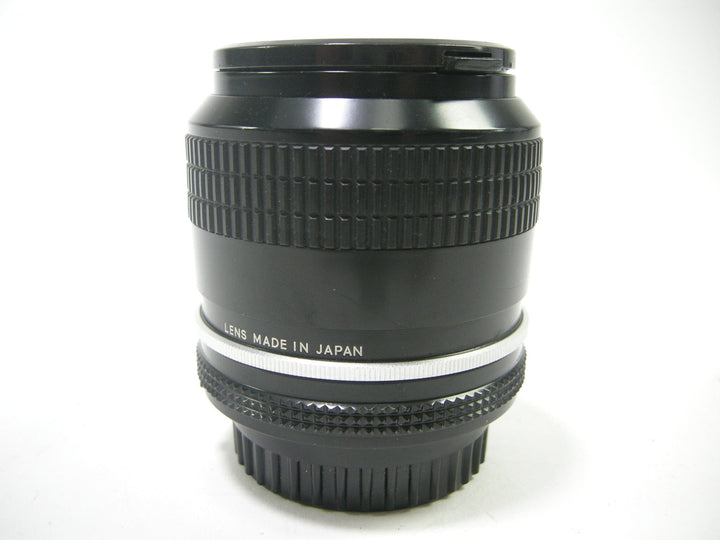 Nikon Nikkor 28mm f2 lens Lenses - Small Format - Nikon F Mount Lenses Manual Focus Nikon 344820