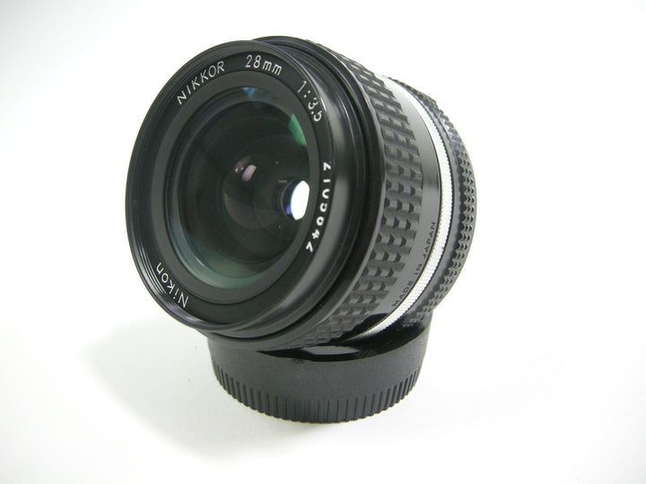 Nikon Nikkor 28mm f3.5 lens Lenses - Small Format - Nikon F Mount Lenses Manual Focus Nikon 2105642