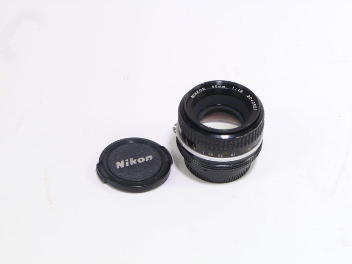 Nikon NIKKOR 50mm F1.8 AI-S Lens Lenses - Small Format - Nikon F Mount Lenses Manual Focus Nikon 2040921