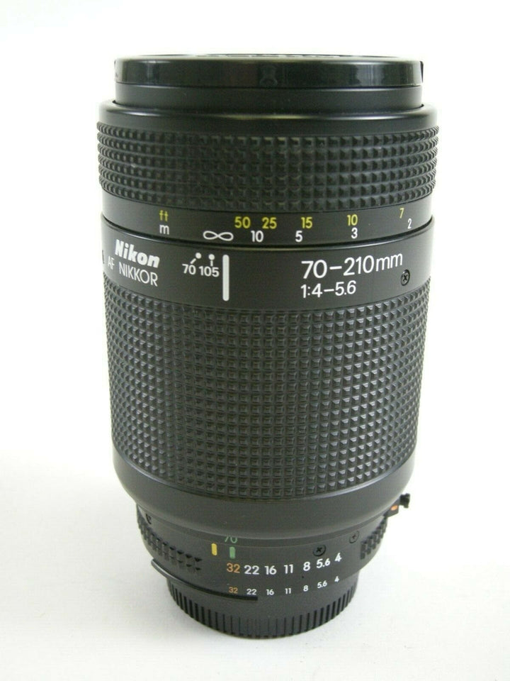 Nikon NIKKOR 70-210mm f/4.0-5.6 AF Lens Lenses - Small Format - Nikon AF Mount Lenses Nikon 2297765
