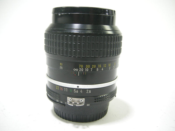 Nikon Nikkor F 105mm f2.5  Ai Lenses - Small Format - Nikon F Mount Lenses Manual Focus Nikon 870194