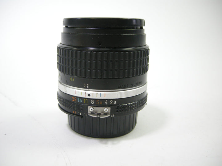 Nikon Nikkor F 28mm f2.8 lens Lenses - Small Format - Nikon F Mount Lenses Manual Focus Nikon 730138