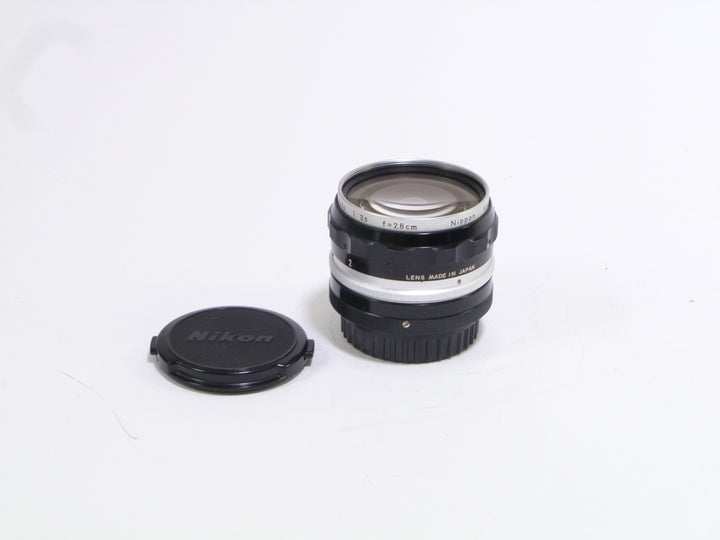 Nikon NIKKOR-H Auto 2.8cm f/3.5 Non-AI Lens Lenses - Small Format - Nikon F Mount Lenses Manual Focus Nikon 311508