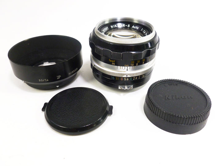 Nikon Nippon Kogaku 50mm f/1.4 Nikkor-S Auto Non-AI Lens Lenses - Small Format - Nikon F Mount Lenses Manual Focus Nikon 707597