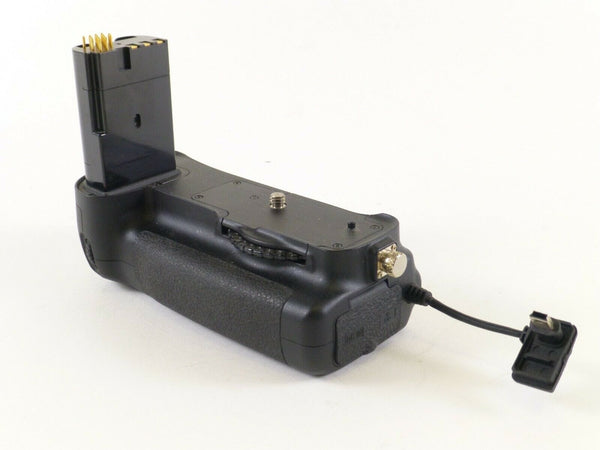 Nikon WT-3A Wireless Transmitter Grip with a WA-E1 Antenna Grips, Brackets and Winders Nikon 3002218