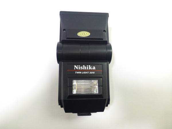 Nishika Twin Light 3010 Variable Angle Electronic Flash Flash Units and Accessories - Shoe Mount Flash Units Nishika 4510506700