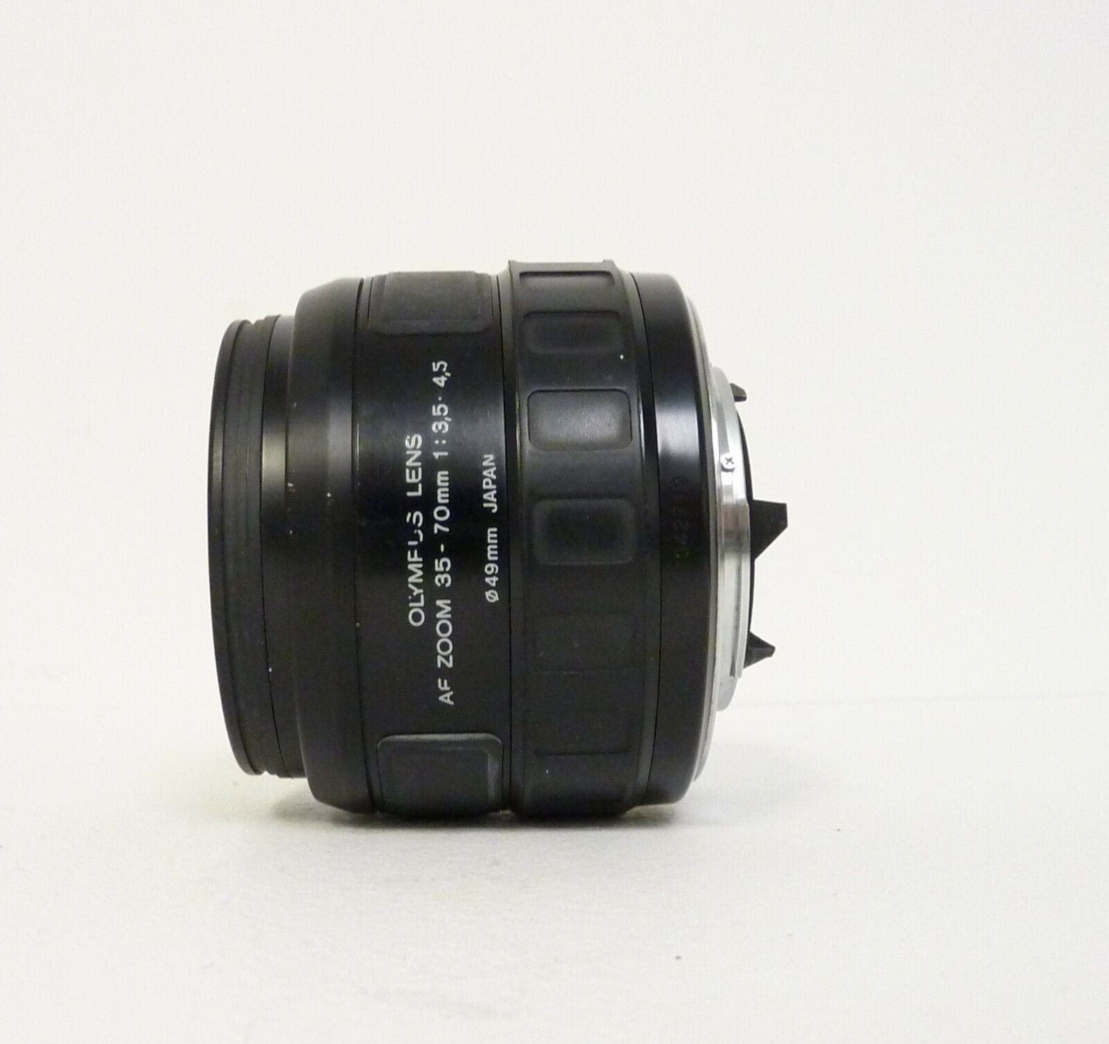 Olympus AF 35-70MM F3.5/4.5 with Hood and Caps