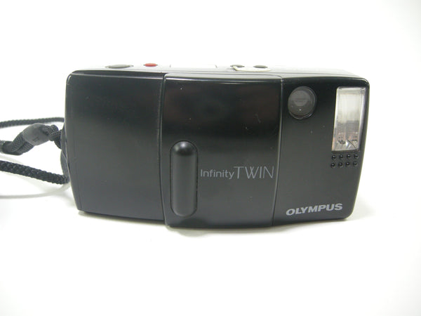 Olympus Infinity Twin Point and Shoot film camera 35mm Film Cameras - 35mm Point and Shoot Cameras Olympus 1485222