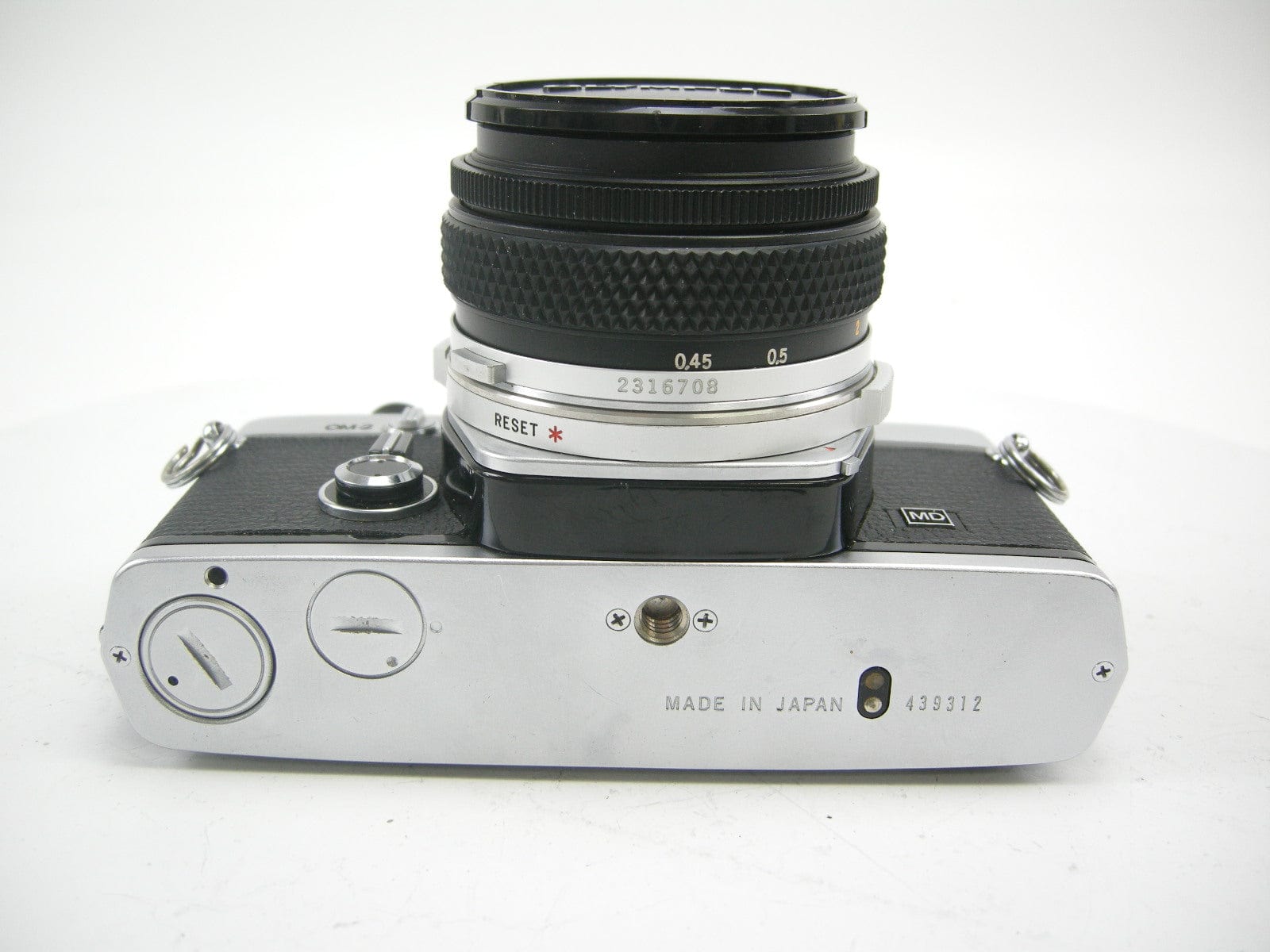 Olympus OM-2 with 50mm F1.8 Lens – Camera Exchange