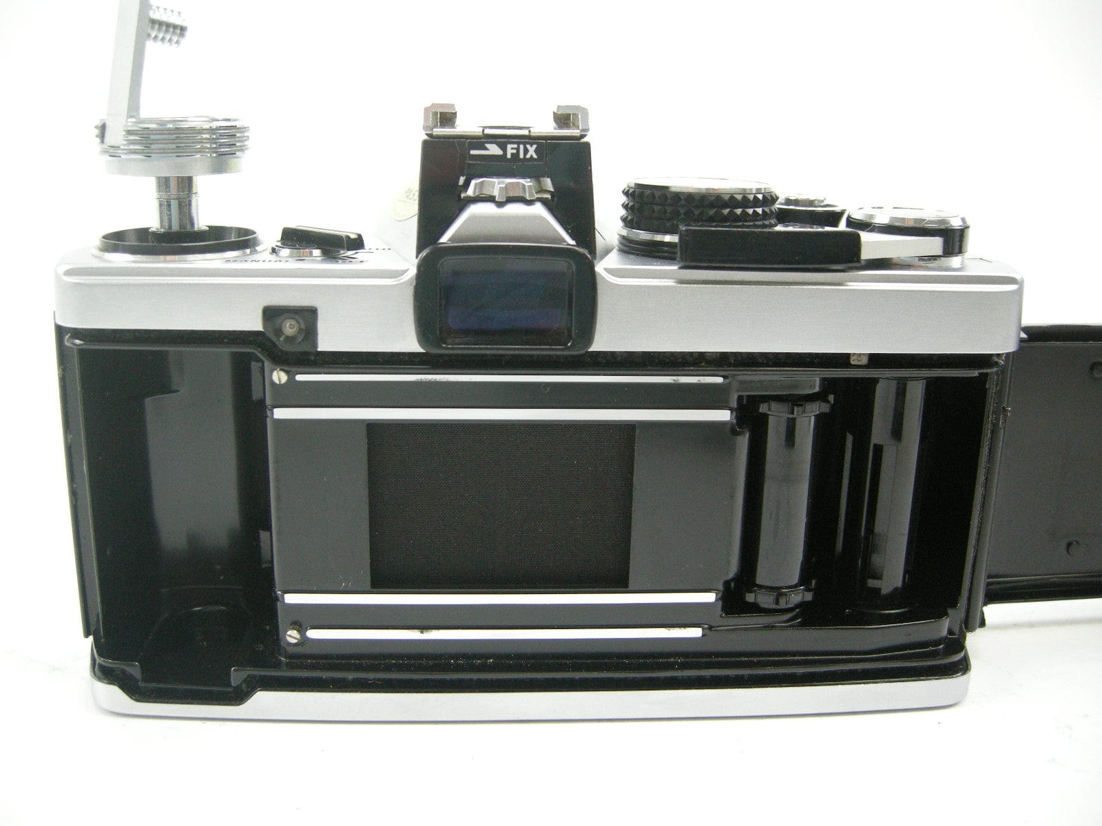 Olympus OM-2 with 50mm F1.8 Lens – Camera Exchange