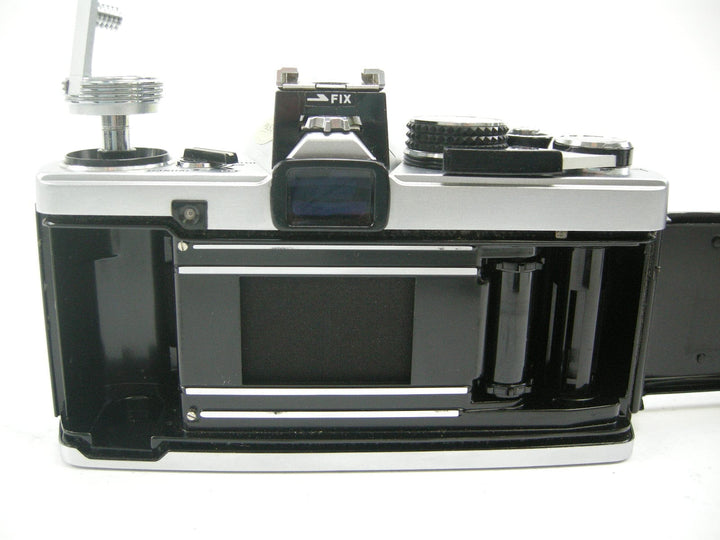 Olympus OM-2 with 50mm F1.8 Lens 35mm Film Cameras - 35mm SLR Cameras Olympus 584716