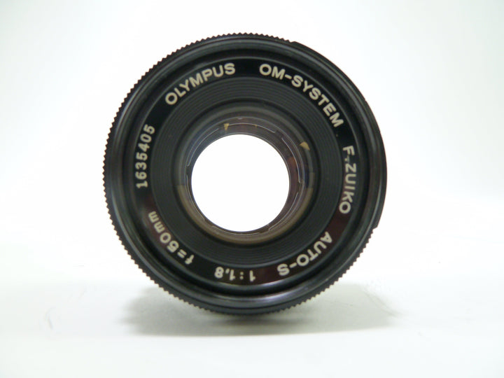 Olympus OM25 Program SLR 35mm Film Camera with an Olympus 50mm f/1.8 Leans and an Olympus Winder 2 Grip 35mm Film Cameras - 35mm SLR Cameras Olympus 1020284
