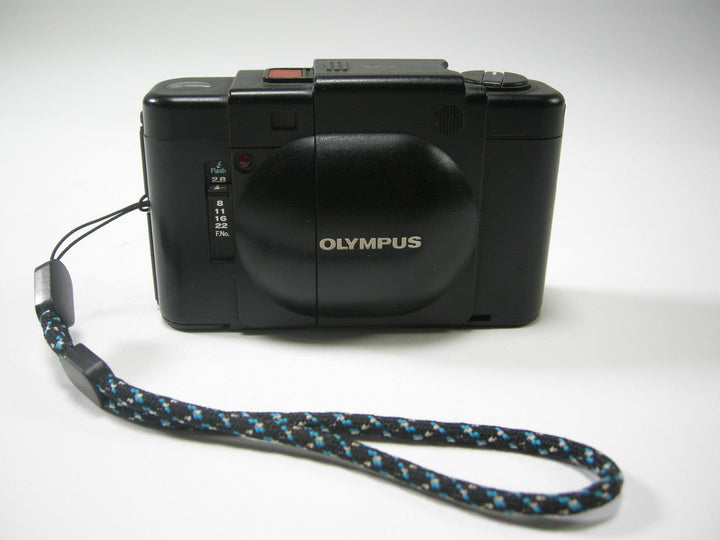 Olympus XA 35mm camera 35mm Film Cameras - 35mm Point and Shoot Cameras Olympus 2368151