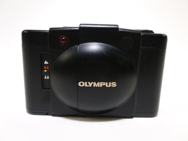 Olympus XA2 35mm Rangefinder Camera PARTS ONLY 35mm Film Cameras - 35mm Rangefinder or Viewfinder Camera Olympus 4552571