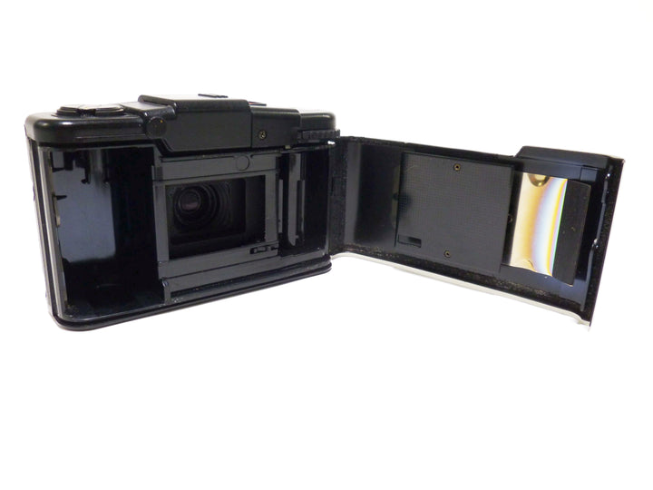 Olympus XA2 35mm Rangefinder Camera PARTS ONLY 35mm Film Cameras - 35mm Rangefinder or Viewfinder Camera Olympus 4552571