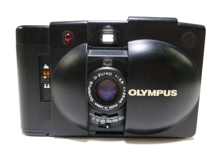 Olympus XA2 35mm Rangefinder Camera PARTS ONLY 35mm Film Cameras - 35mm Rangefinder or Viewfinder Camera Olympus 4552571