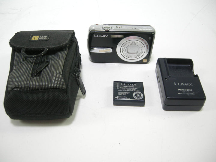 Panasonic Lumix DMC-FX50 7.2mp Digital camera Digital Cameras - Digital Point and Shoot Cameras Panasonic 08020221