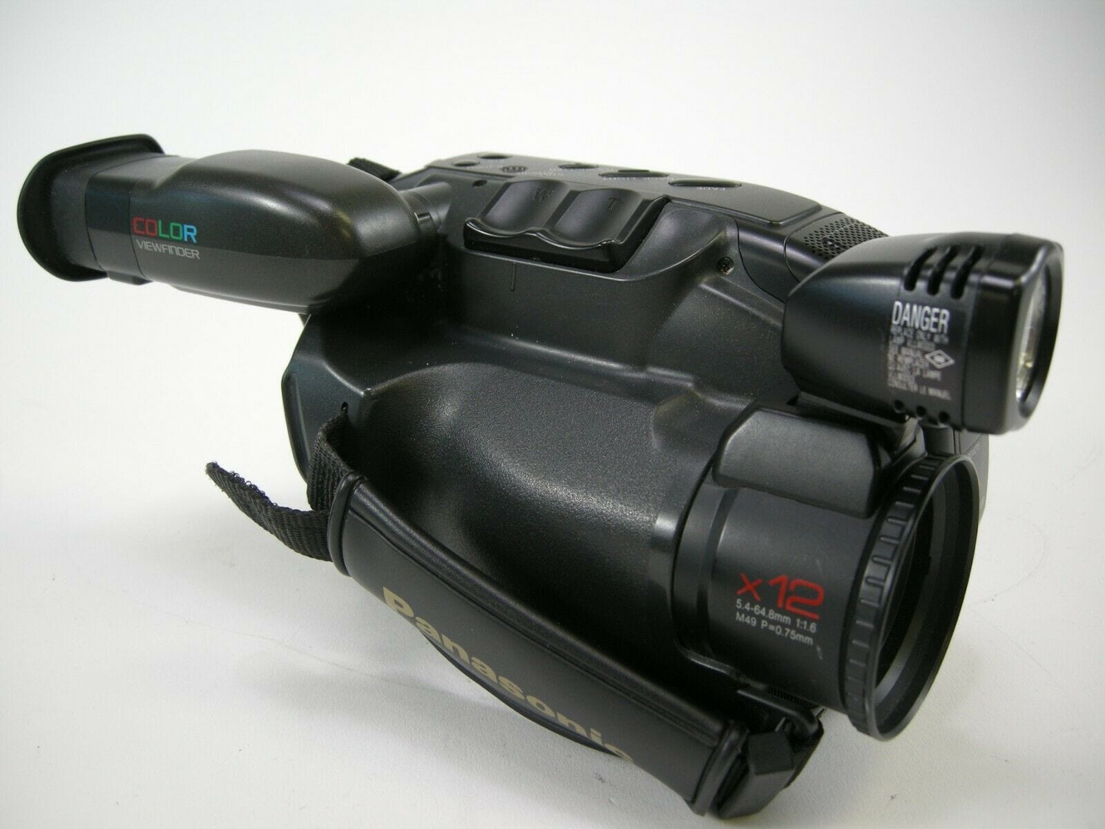 Panasonic PV-IQ604 Camcorder - Black – Camera Exchange