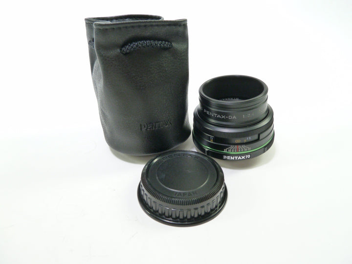 Pentax-DA 70mm f/2.4 SMC Limited Lens for K AF mount with MH-RD Hood and Pouch Lenses - Small Format - K AF Mount Lenses Pentax 0005918