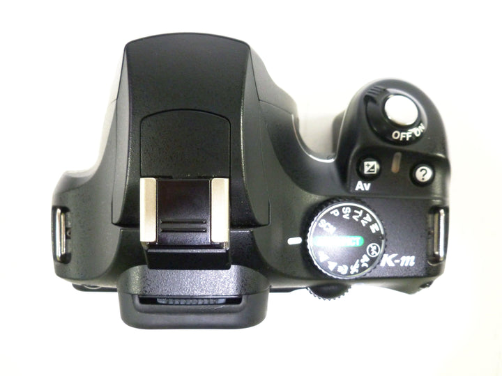 Pentax K-M 10mp Digital SLR Camera Body Shutter Count 22,101 Digital Cameras - Digital SLR Cameras Pentax 3129823