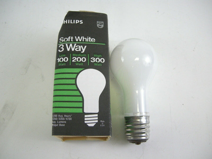 Philips Soft White 3 way 100,200,300 Mogul base light bulbs Low,Med,High Lamps and Bulbs Phillips 01220211