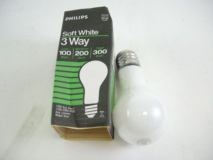 Philips Soft White 3 way 100,200,300 Mogul base light bulbs Low,Med,High Lamps and Bulbs Phillips 01220211