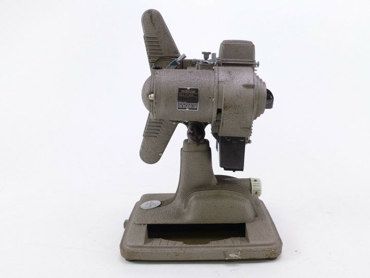 Projecteur de film REVERE modèle 85, 8 mm, 1951 (2e Projecteur de film REVERE modèle 85, 8 mm, 1951 (2e