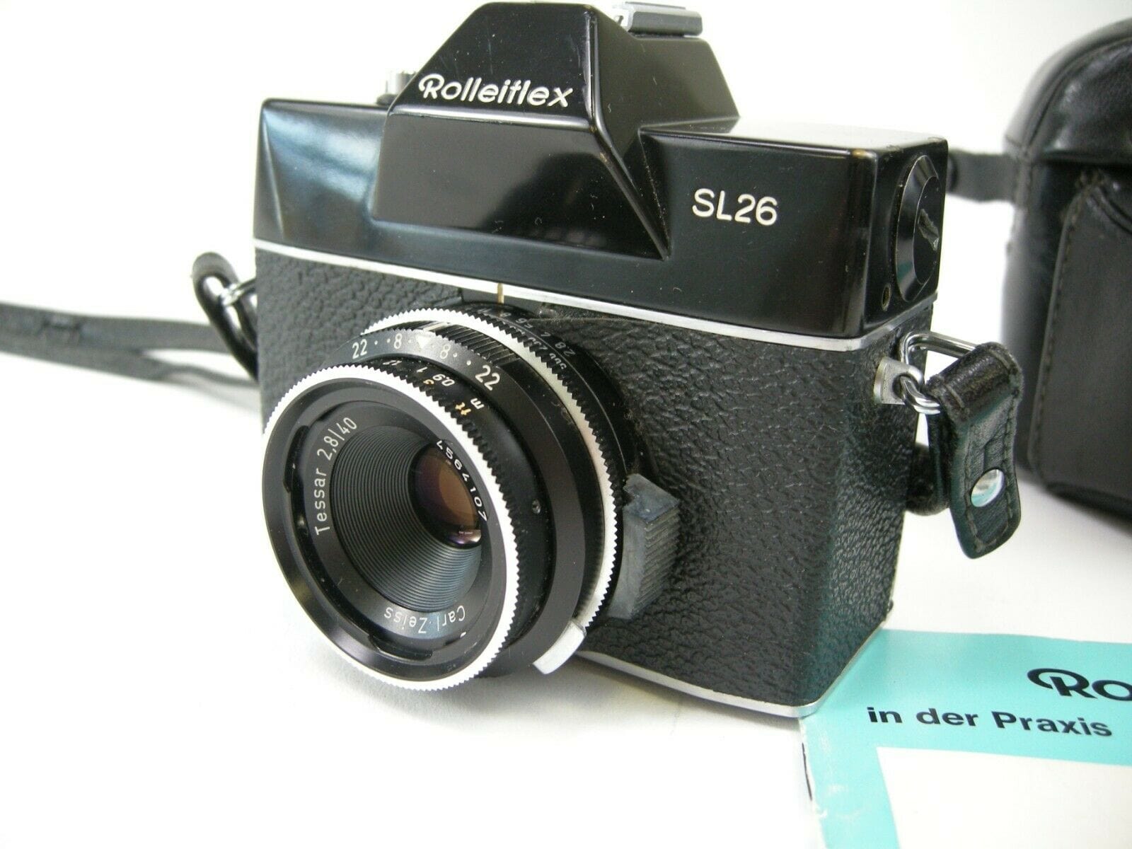 Rolleiflex SL 26 SLR Film Camera w/ Tessar 40mm f2.8 Carl Zeiss