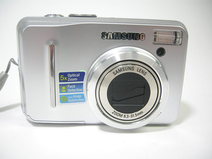 Samsung BL1050 10.2mp Digital camera (Silver) Digital Cameras - Digital Point and Shoot Cameras Samsung 30QA16768