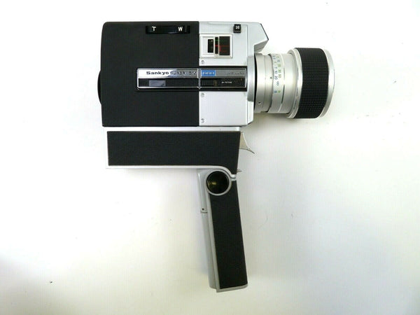 Sankyo Super CM 660 Movie Camera w/ case and flash being sold for PARTS ONLY! Movie Cameras and Accessories Sankyo 903580C