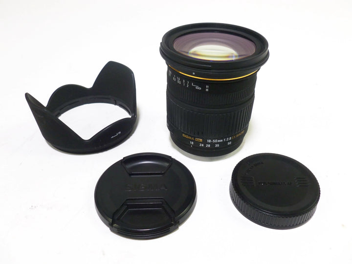 Sigma 18-50mm f/2.8 Macro DC Lens for Sony/Minolta A-Mount Lenses - Small Format - Sony& - Minolta A Mount Lenses Sigma 1062957