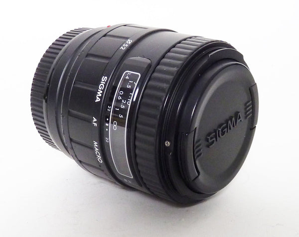 Sigma 50mm F2.8 Macro Lens in Sony A Mount Lenses - Small Format - SonyMinolta A Mount Lenses Sigma 1027198