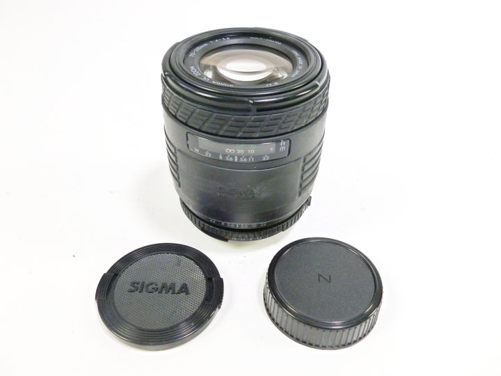 Sigma 70-210mm f/4-5.6 UC Zoom Multi-Coated Lens for Nikon F AF Lenses - Small Format - Nikon AF Mount Lenses - Nikon AF Full Frame Lenses - Sigma Nikon FX Mount Lenses New Sigma 1050332