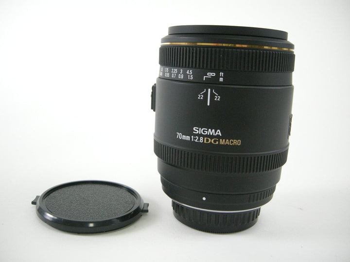 Sigma 70mm F2.8 DG Macro Pentax AF Mount Lenses - Small Format - K AF Mount Lenses Sigma 12525791