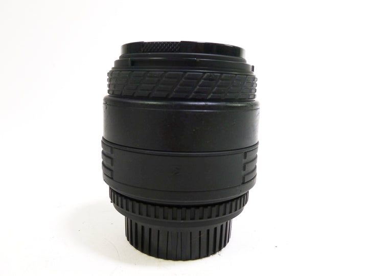 Sigma AF 28-70mm f/3.5-5.6 Zoom Lens for Nikon F Lenses - Small Format - Nikon F Mount Lenses Manual Focus Sigma SNF082622