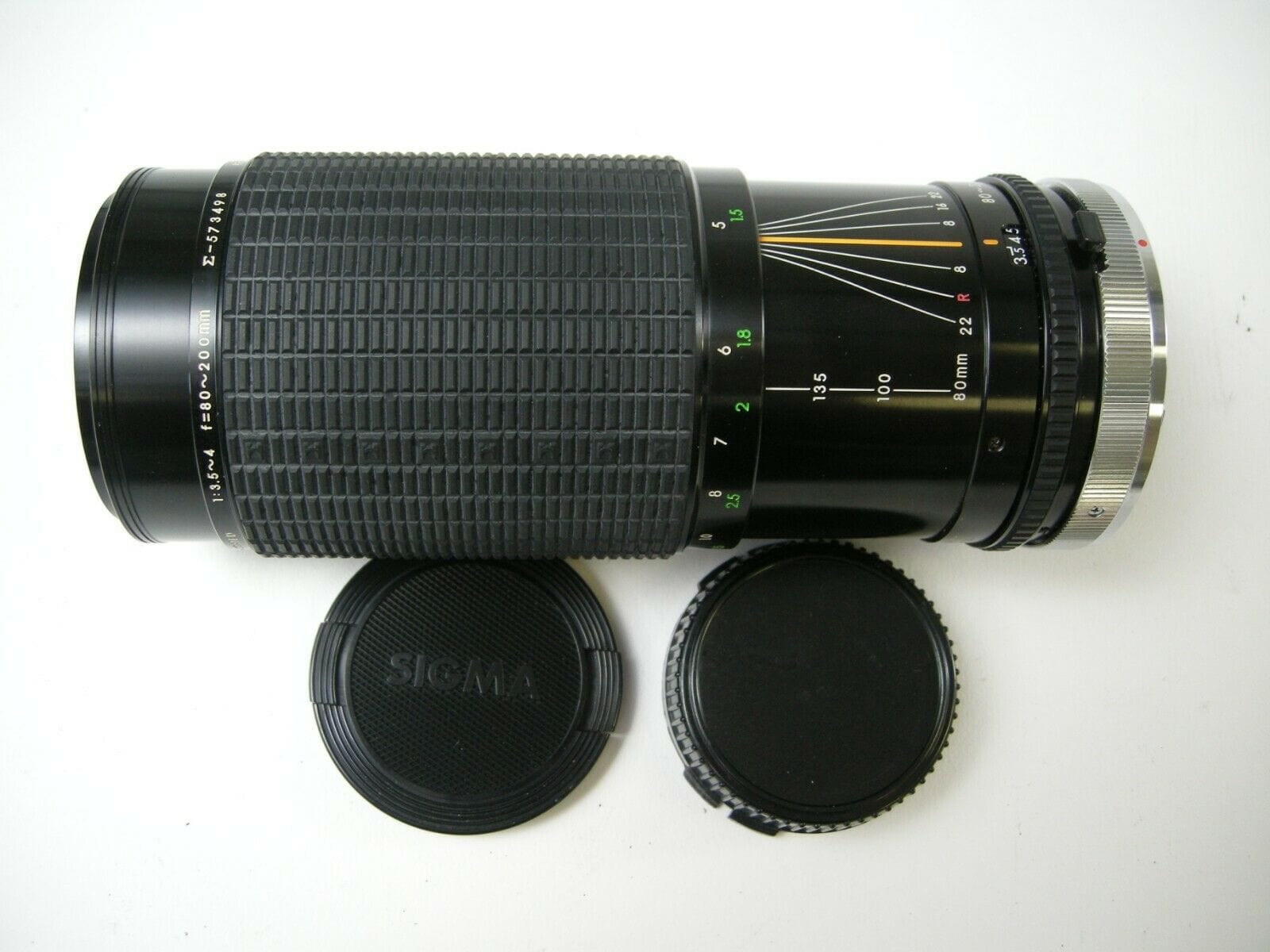 Sigma High Speed Zoom MC 80-200mm f/3.5-4 for Canon FD Mt. lens